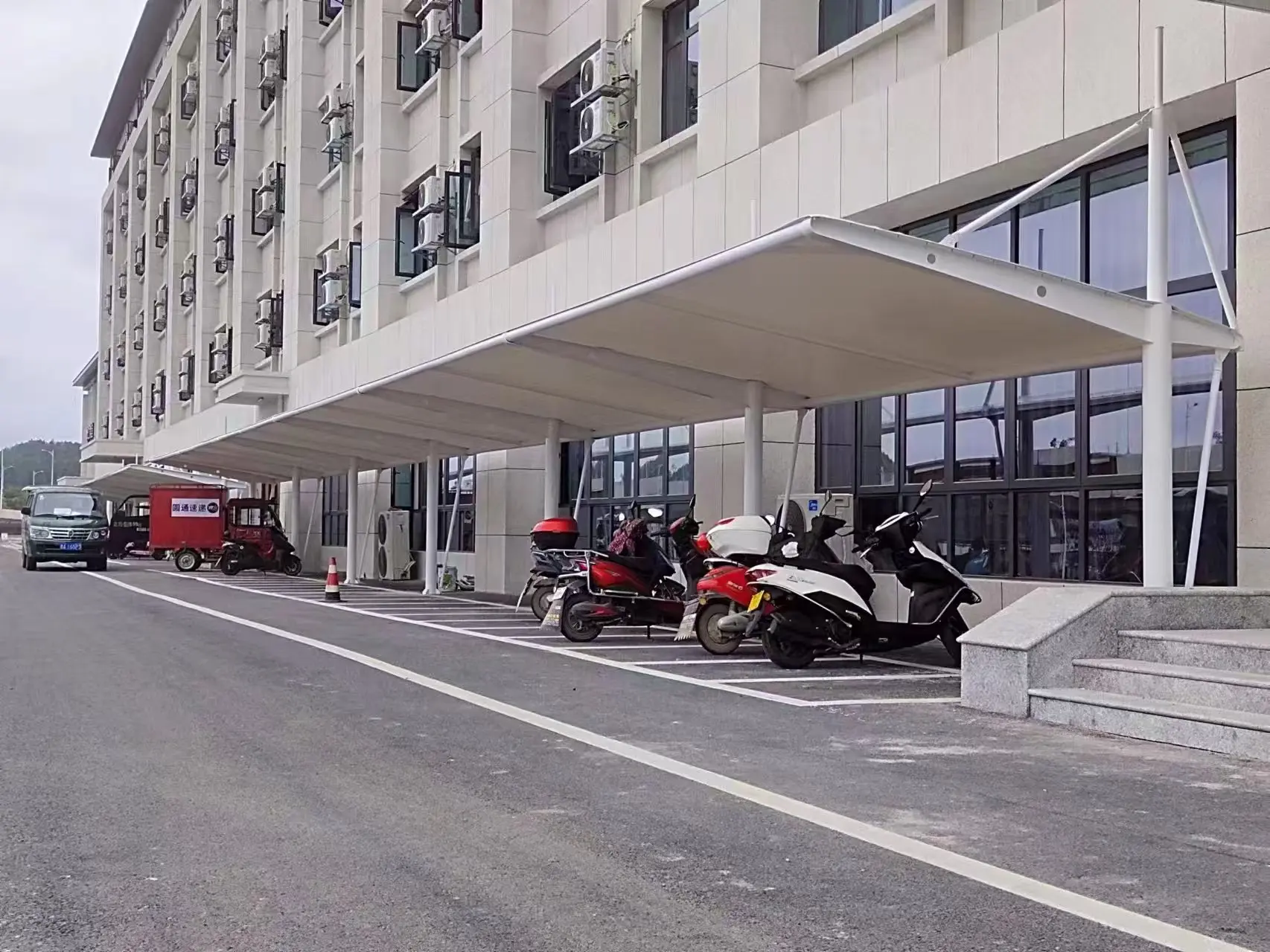 贵州道真膜结构车棚采购避坑指南，本地源头工厂怎么选？